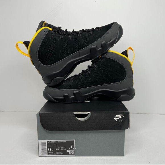 Nike Air Jordan 9 Retro GS “University Gold” NEW - Picture 3 of 7
